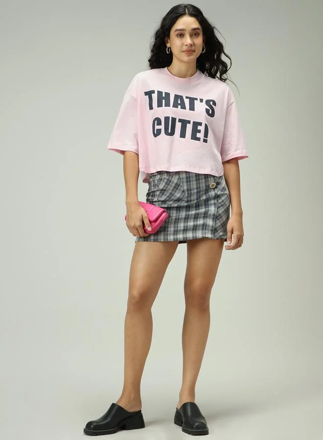 أوجيدر تيشيرت قصير بطبعة كتابة