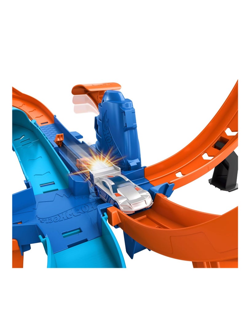 Hot Wheels Hot Wheels Toy Car Trackset, Ultra Hots Fast Competition Start with 2 Vehicles in 1:64 Scale, Head-to-Head Racing and Stunts, 2 Manual Starters, HXR71  - Image 2