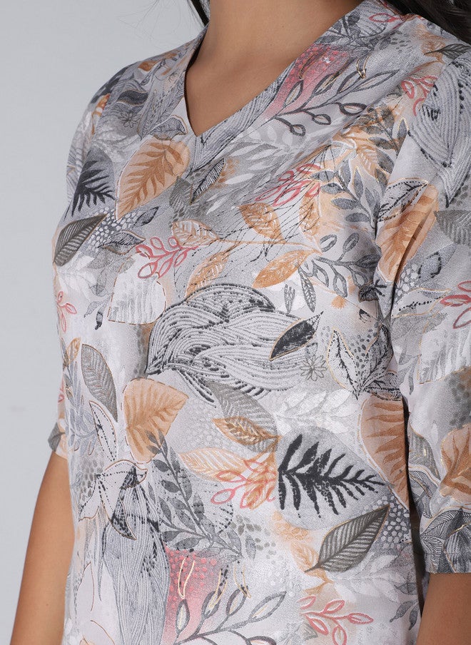 FIMS تونيك مطبوع على شكل V مع بنطلونات بالازو - Image 2