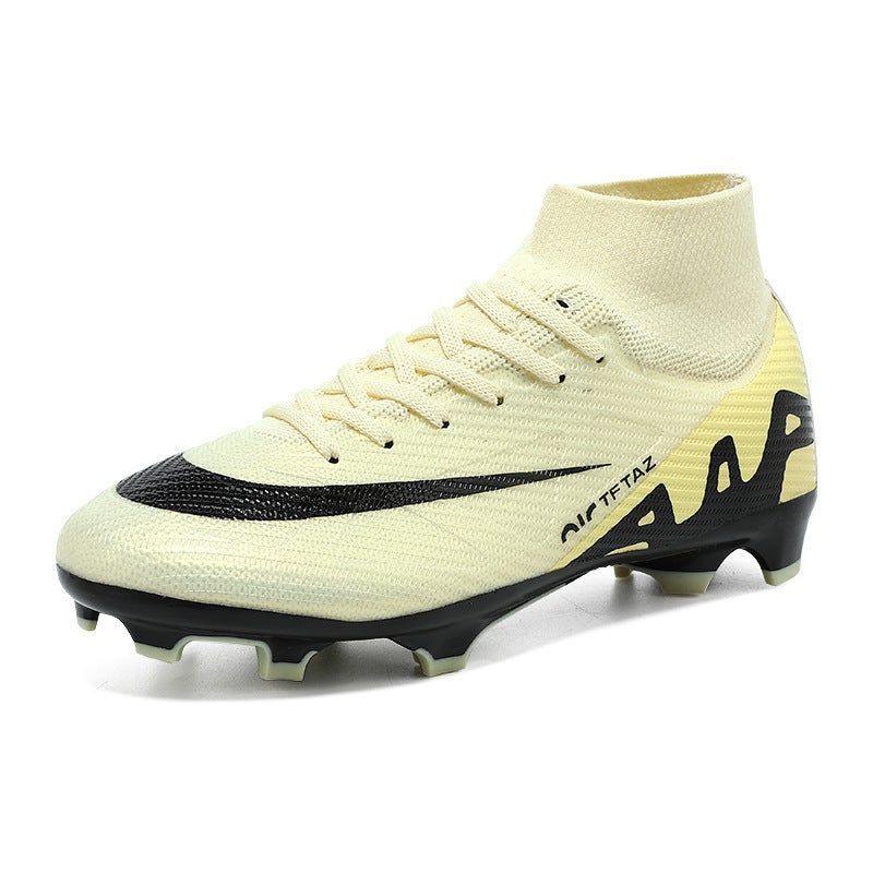 Putian Seamless Flying Weaving T16 Football Shoes Spike Broken Nails Outdoor Training Sneaker For Male And Female Teenagers - Image 1