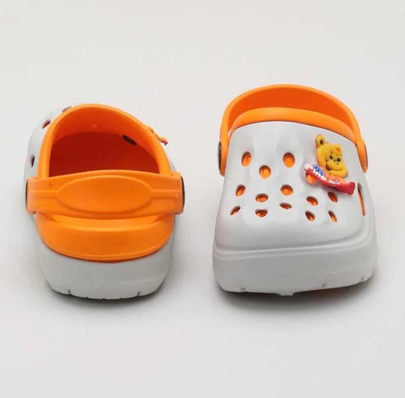 UNIAGE Unisex CS - 02 Clogs for Kids with Cute Bear Design - Image 3