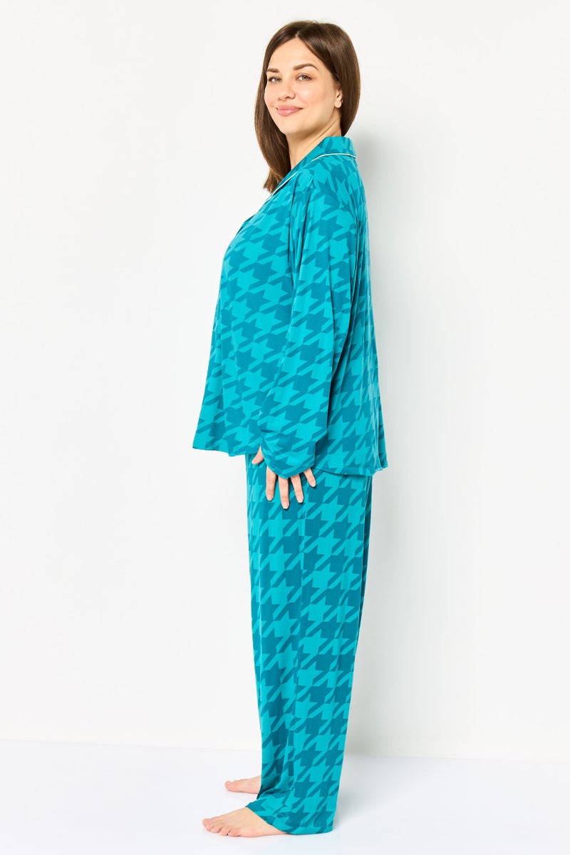 PJ Couture Women 2 Pieces Allover Print Top And Bottom Pajama Set, Teal Blue - Image 3