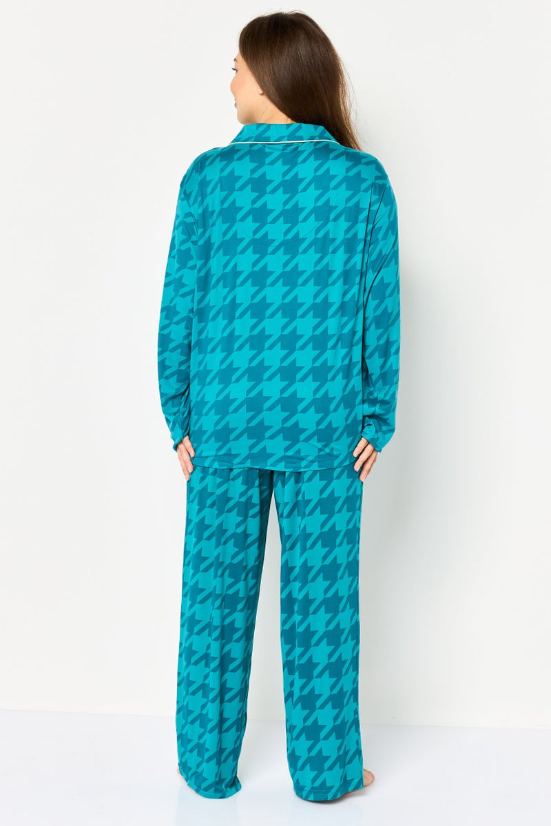 PJ Couture Women 2 Pieces Allover Print Top And Bottom Pajama Set, Teal Blue - Image 4