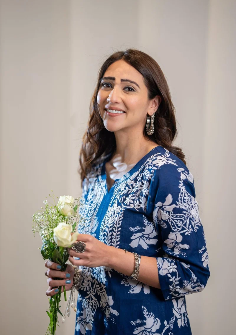 GoSriKi Blue GoSriKi Women's Rayon Blend Chikankari Embroidered Straight Kurta (SCEROS-CEROSIN-GS_4XL_Blue_XXXX-Large) for Women | Best Price UAE