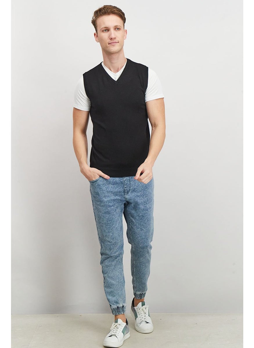 Sorbino Men V-neck Sleeveless Plain Vest, Black  - Image 2