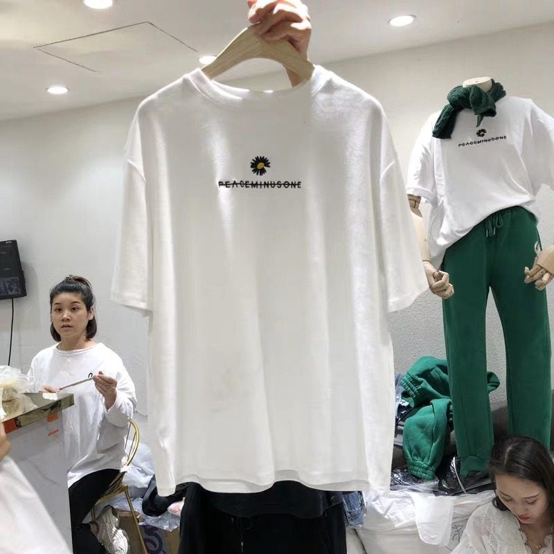 Short-Sleeved T-Shirt for Women 2025 New Summer Loose Korean Style Small Chrysanthemum Embroidery Student Half-Sleeve Top Plus Size Women's Clothing - Image 5