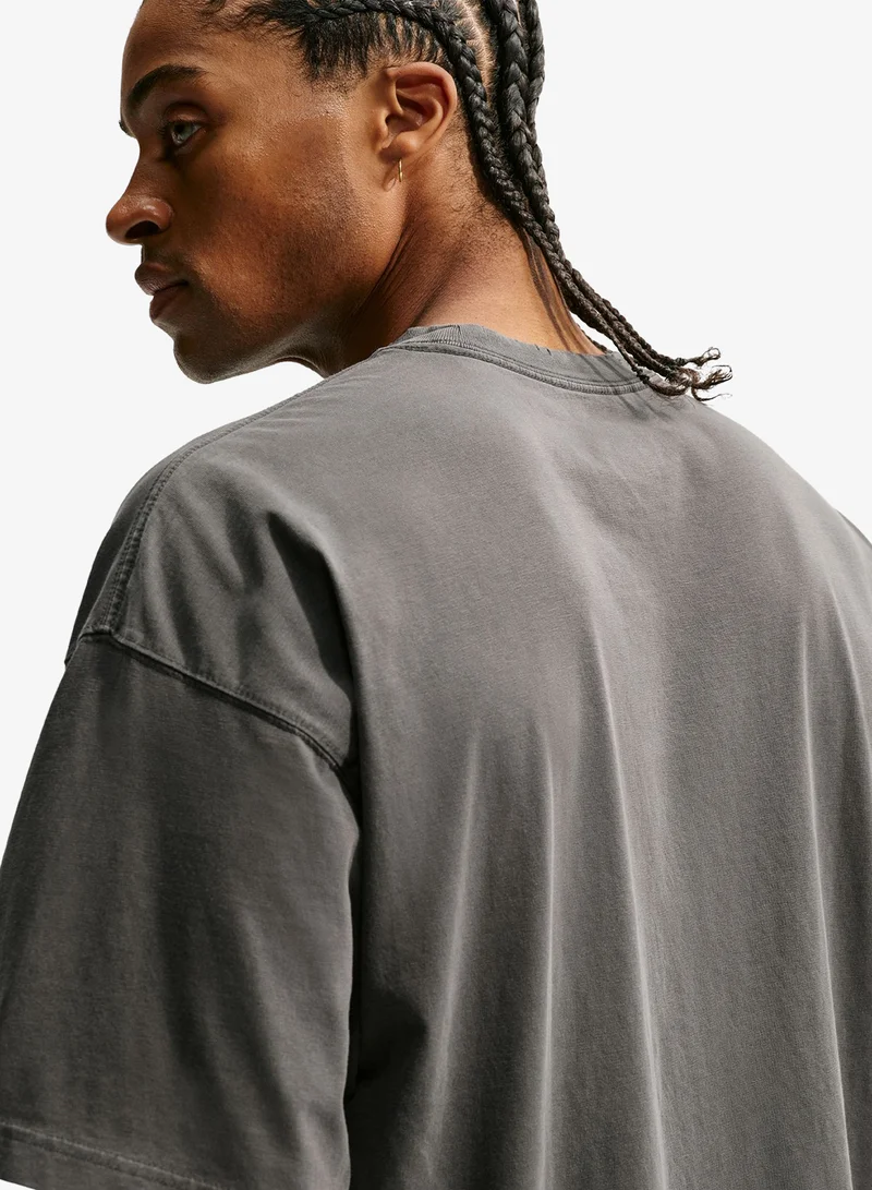 Nike BLACK Summit Oversized T-Shirt for Men | Best Price UAE