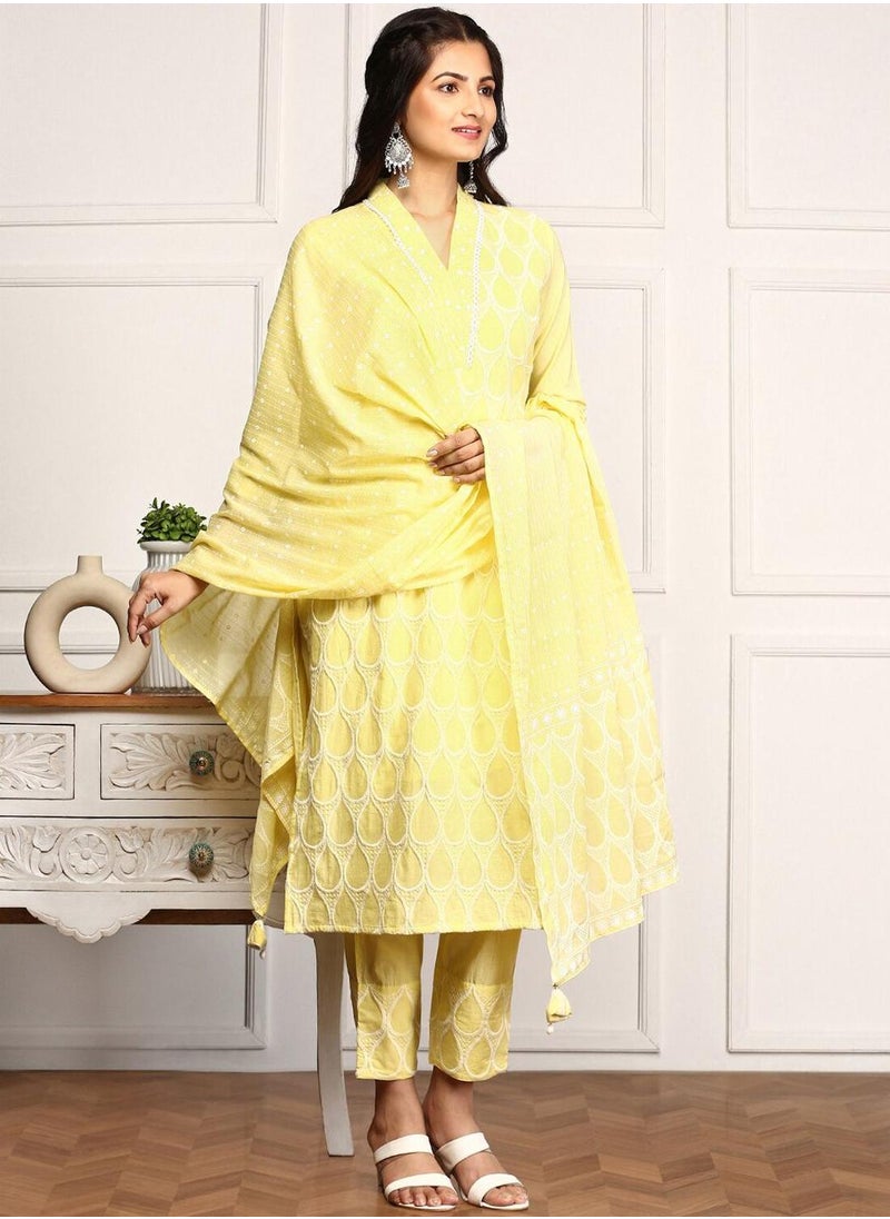 ISHIN - Regular Fit Embellished Pattern Round Neck Neck Three-Quarter Sleeve Yellow Colour Knitted Cotton Kurta Set for Women with Mid-Rise Closure - Unmatched Grace and Comfort - Image 1