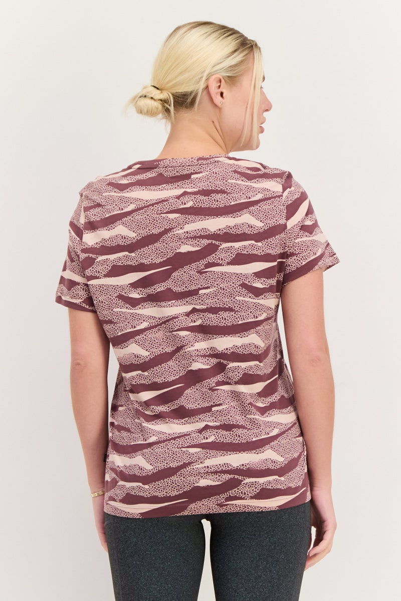 PUMA تي شيرت تدريب قصير الأكمام للنساء، لون برقوق غامق - Image 3