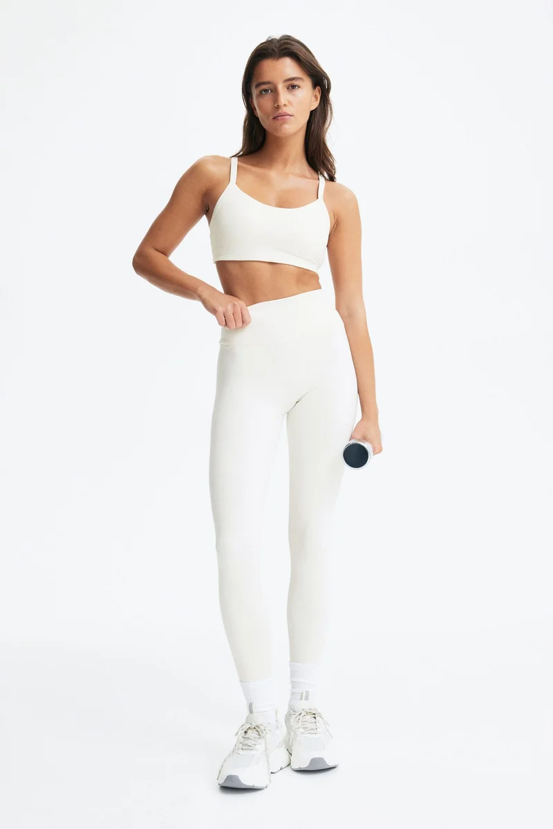 H&M Medium Support Sports bra in SoftMove™