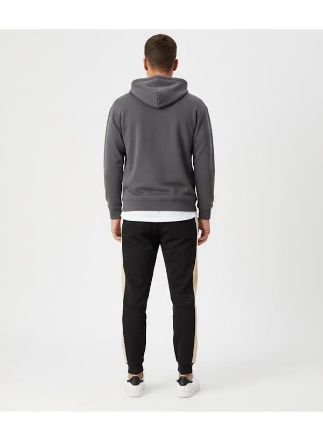 polinesia Men's Tapered Fleece Joggers with Color Block Side Panels – Drawstring Cuffed Sweatpants with Zip Pockets - Image 3