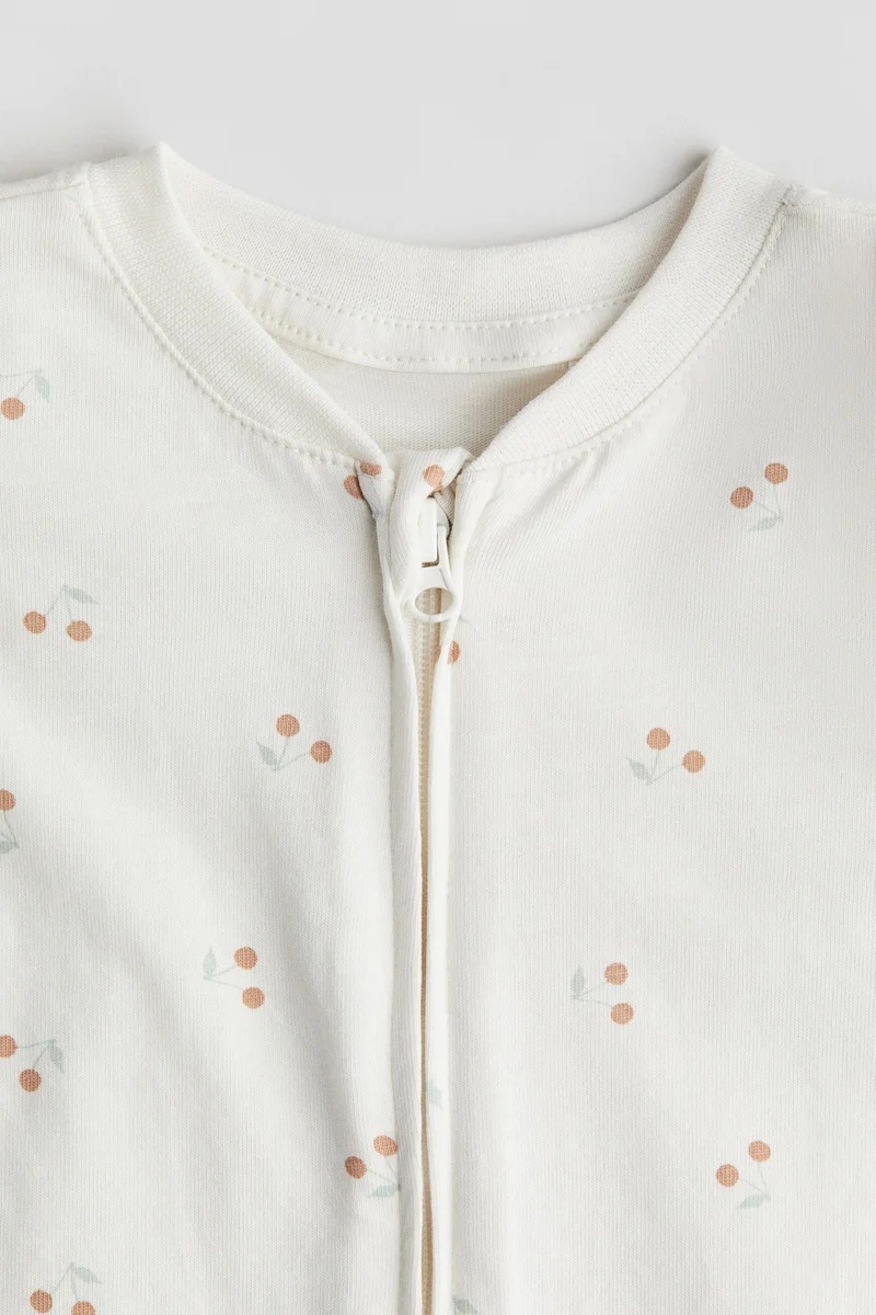 H&M Patterned sleepsuit