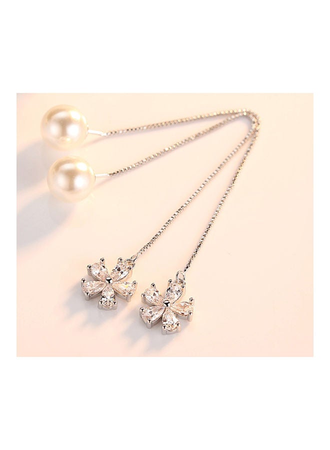 اليشمك أقراط مزينة بأشكال الشرابة ومرصعةٌ بأحجار الراين واللؤلؤ - Image 1