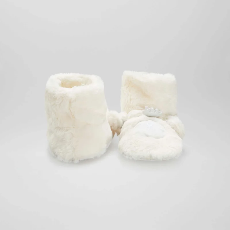 Kiabi  Christmas Slippers - Bear White for Women | Best Price UAE