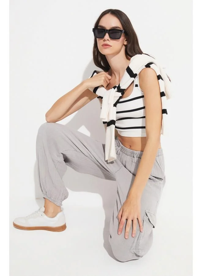 جون June 100% Cotton Elastic Waist Cargo Pocket Detailed Trouser Grey