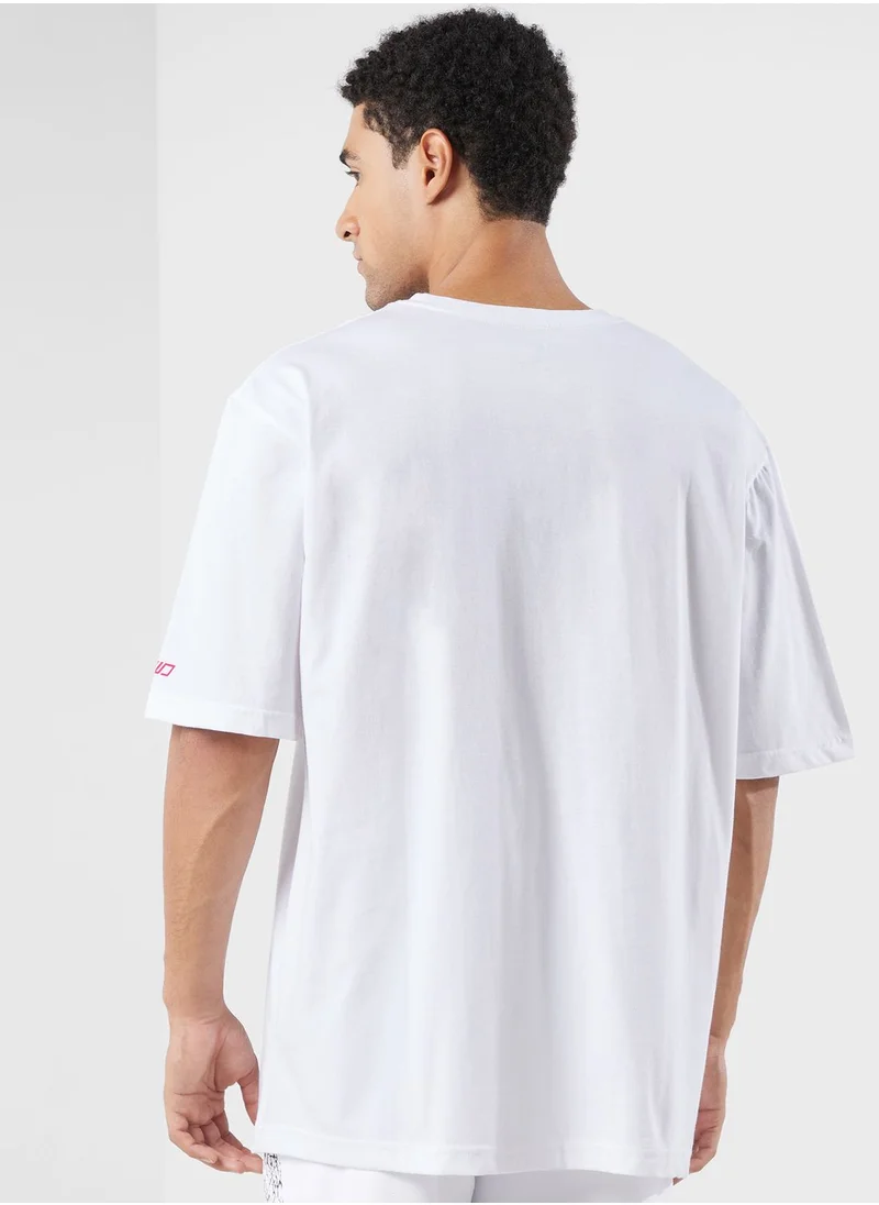 FRWD Basketball Play Oversize Tee