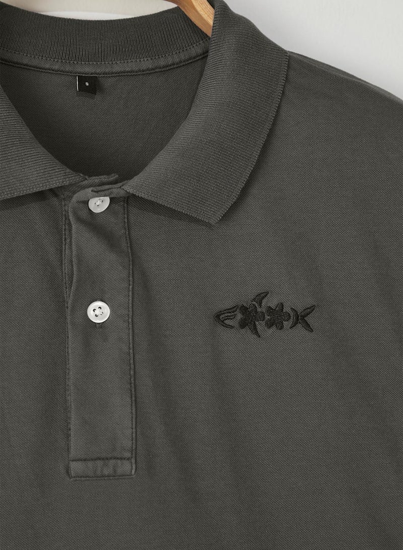 trendyol Smoked Regular Embroidered Polo Neck T-Shirt - Image 5