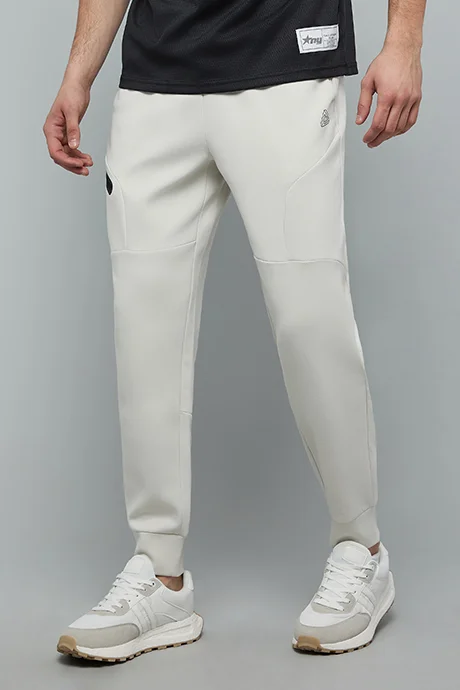 أر أند بي Solid Joggers with Drawstring Waist