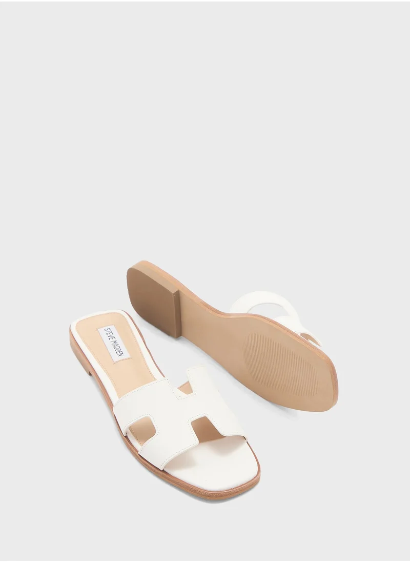 STEVE MADDEN Hadyn Multi Strap Flat Sandals