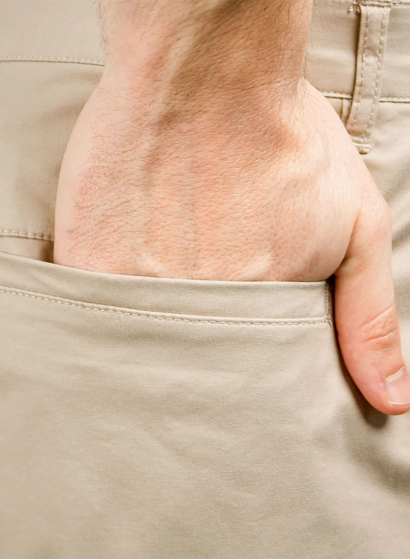 GIORDANO  Men's Slim Fit Twill Bermuda Shorts for Men | Best Price UAE