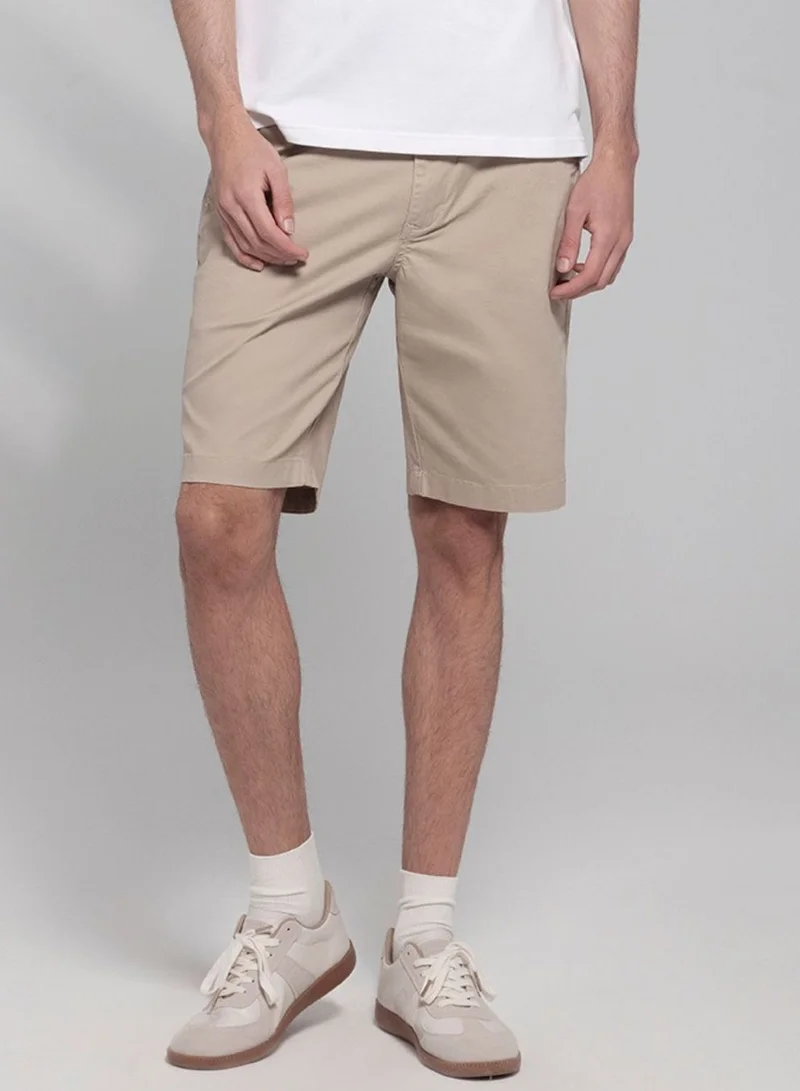 Men's Slim Fit Twill Bermuda Shorts