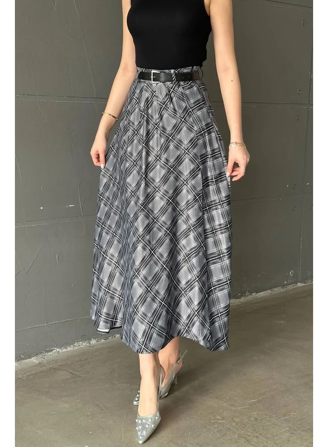 END BLACK Black Plaid Skirt L.