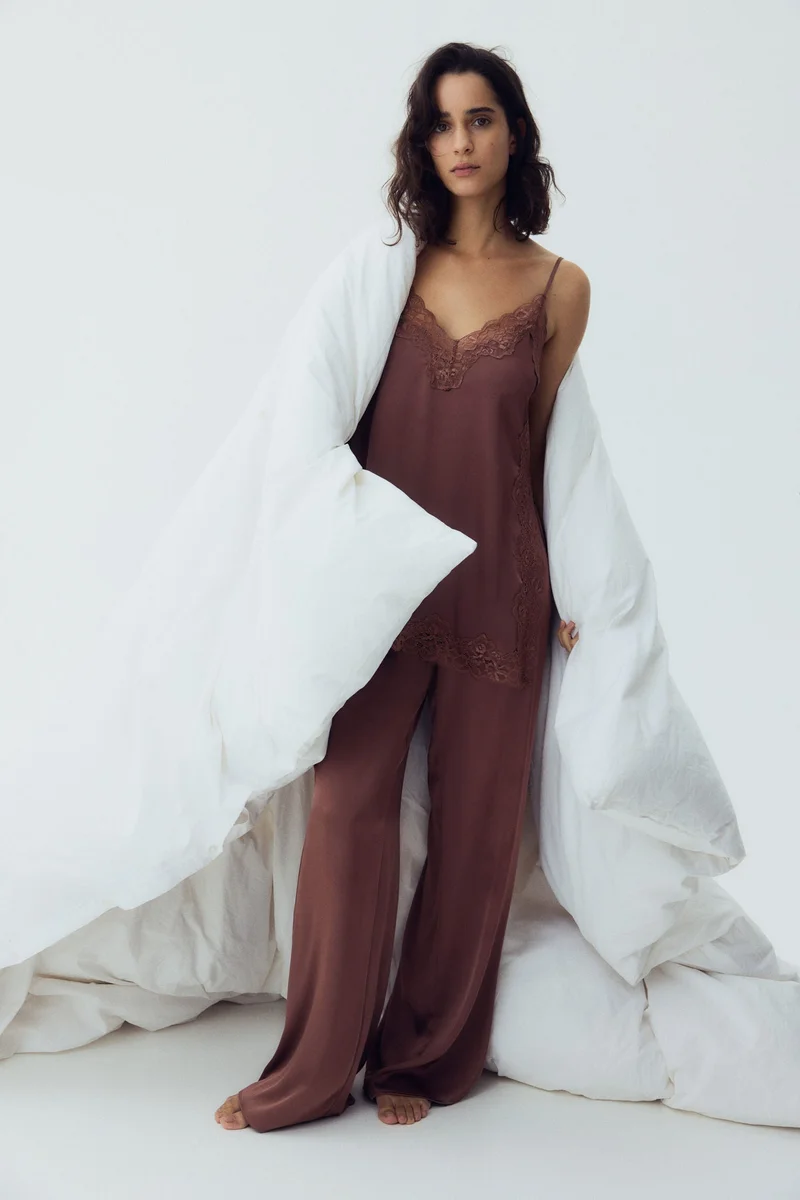 اتش اند ام بيجاما من الساتان