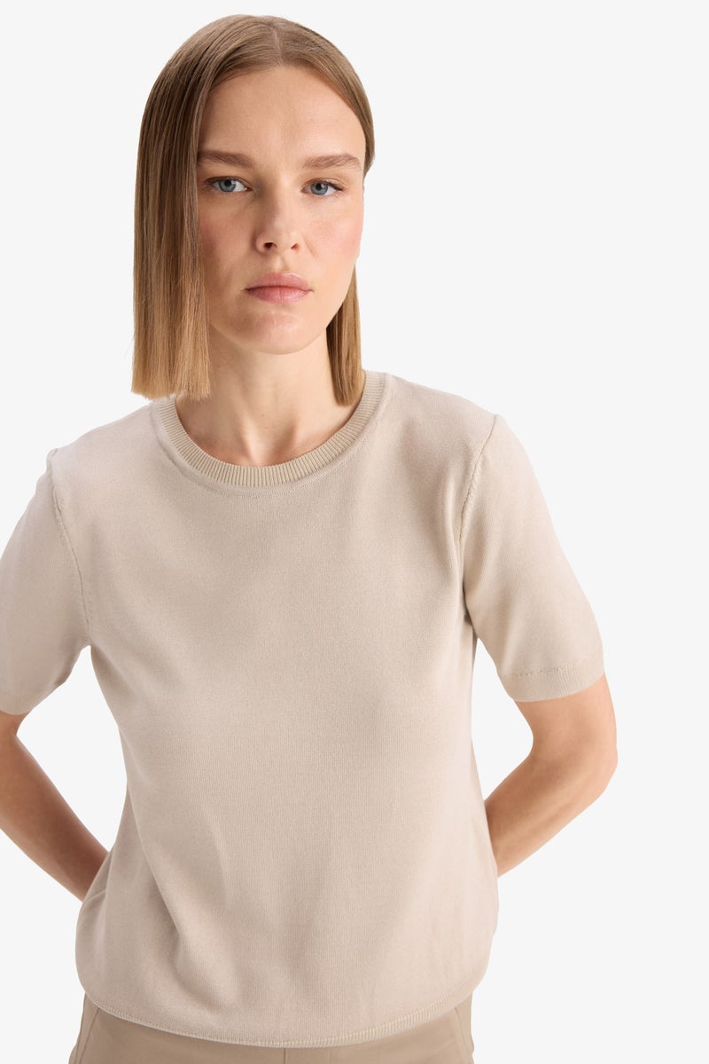DeFacto Beige Woman Regular Fit Crew Neck Pullover Casual - Image 1