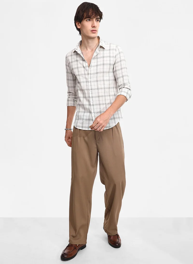 Campus Sutra Men's Off-White Tartan Plaid Shirt