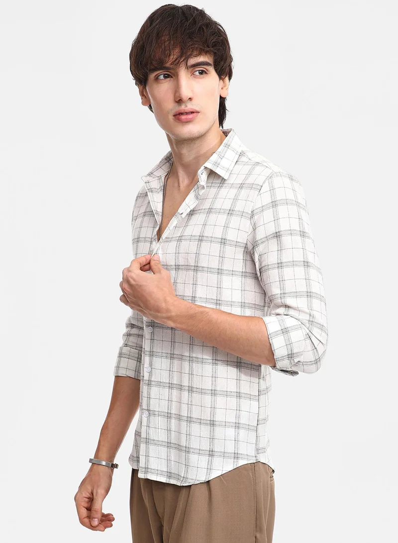 Campus Sutra Men's Off-White Tartan Plaid Shirt