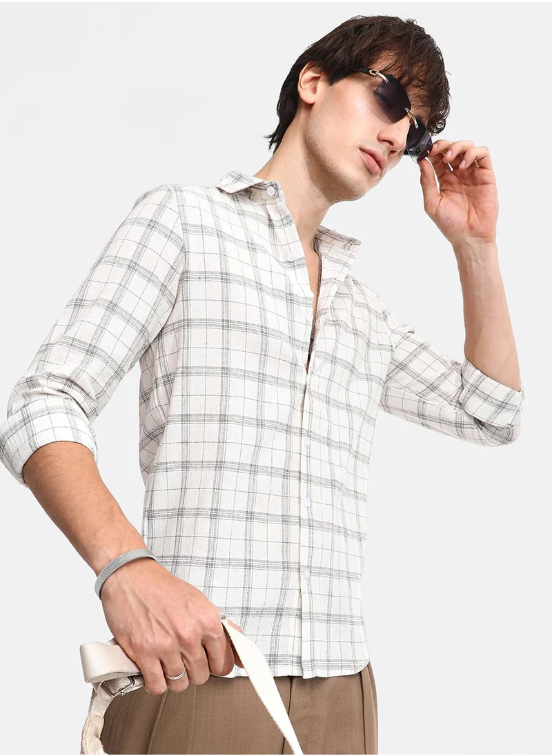 Campus Sutra Men's Off-White Tartan Plaid Shirt