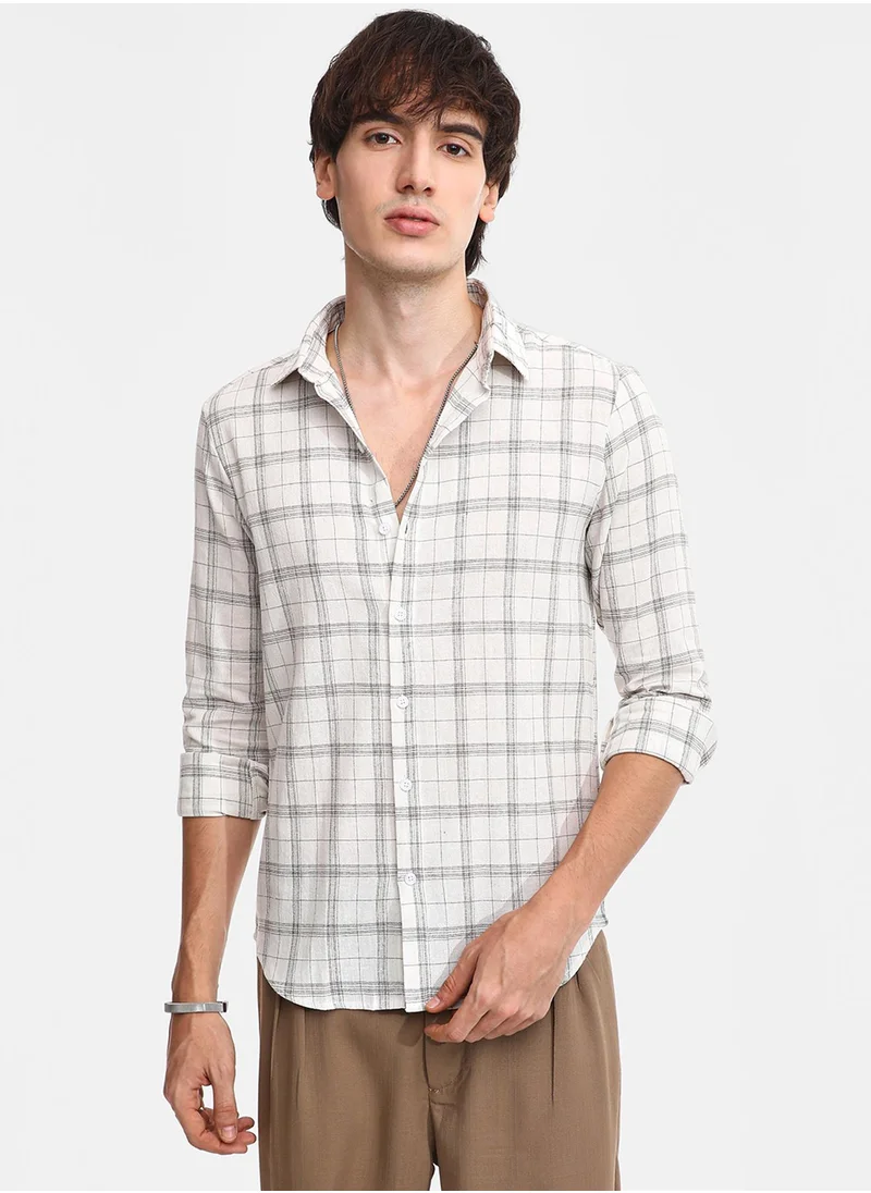 Campus Sutra Men's Off-White Tartan Plaid Shirt