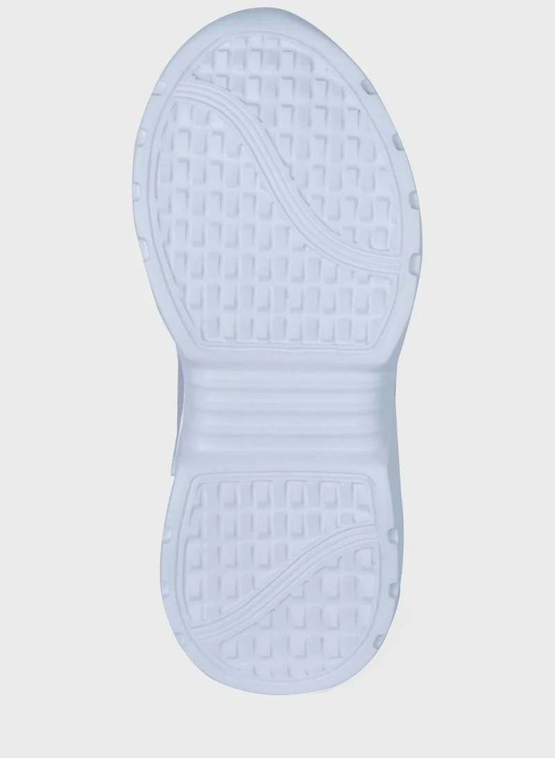 JUST KIDS BRANDS Kids Scarlett Sneaker