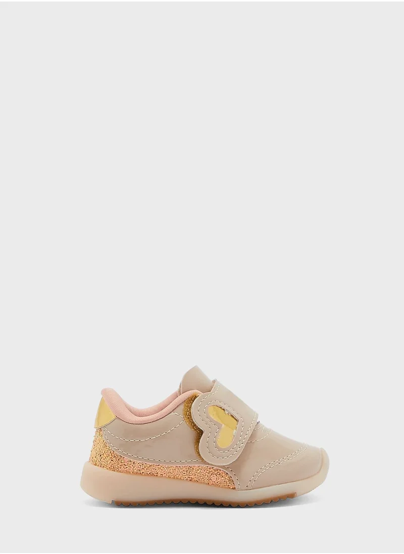 JUST KIDS BRANDS Infant Celista Sneakers