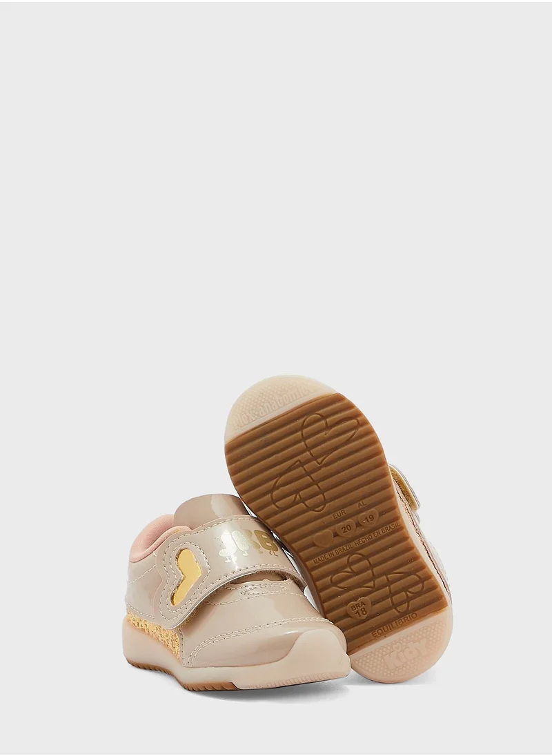 JUST KIDS BRANDS Infant Celista Sneakers