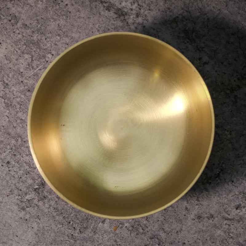 AMBI Pure Kansa Elegant Large Serving Bowl 9 inches 2L 1KG Traditional Indian Bowl for Serving Pooja Durable and Elegant Bronze Tableware - Image 3