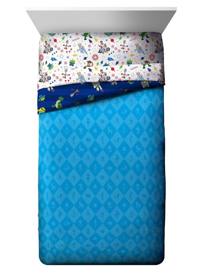 Jay Franco Disney Toy Story Buzz & Woody 5 Piece Full Bed Set - Includes Reversible Comforter & Sheet Set - Super Soft Fade Resistant Microfiber - (Official Disney Product) - Image 3