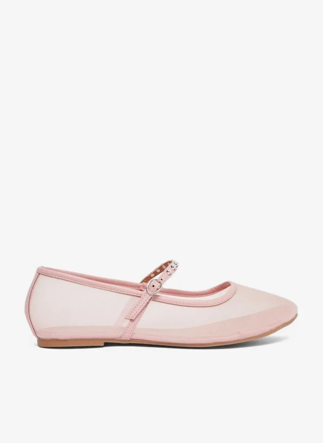 ستايلي حذاء ماري جين فلات بتفاصيل شبكية