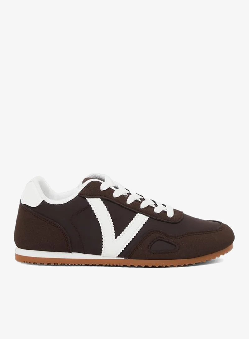 Styli Brown Retro Lace-Up Sneakers