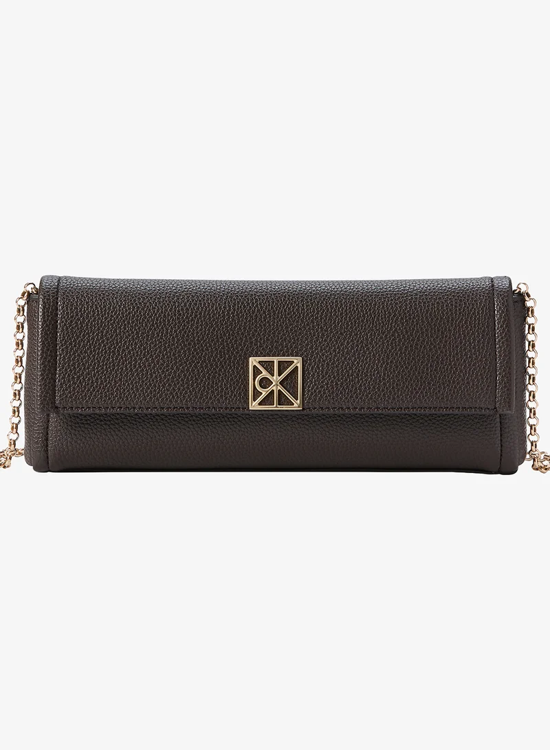 Emblem Pebble Grain Chain Strap Clutch