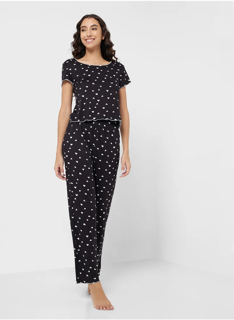جينجر Heart Print T-shirt & Pyjama Set