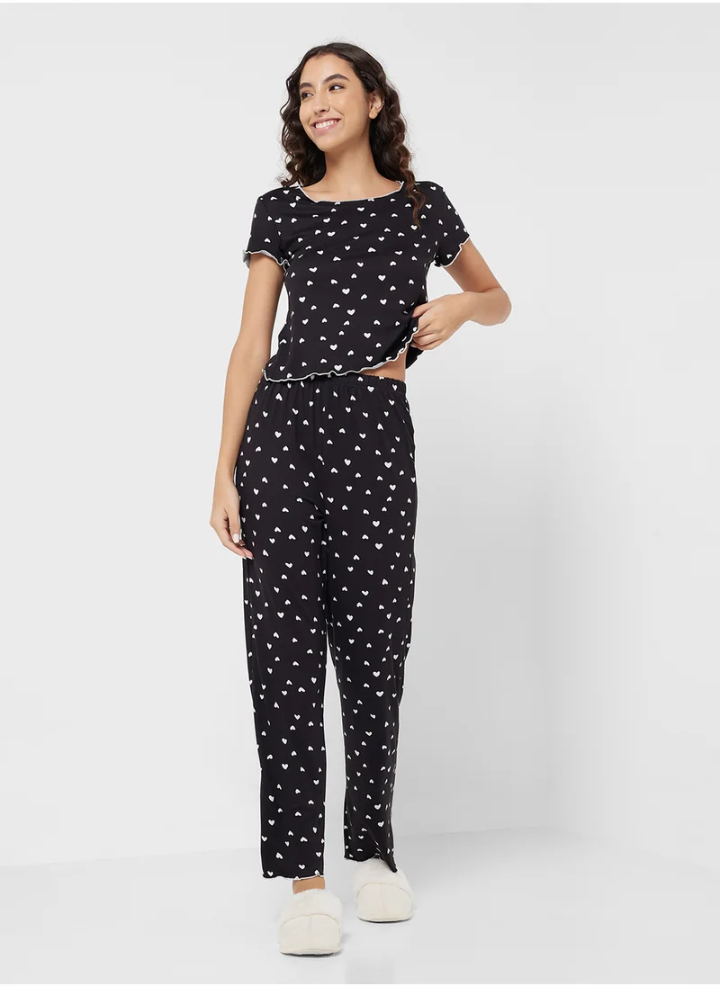 جينجر Heart Print T-shirt & Pyjama Set