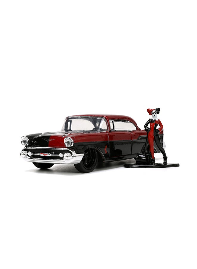 JADA Harley Quinn 1957 Chevy Bel Air 1:32 - Image 1