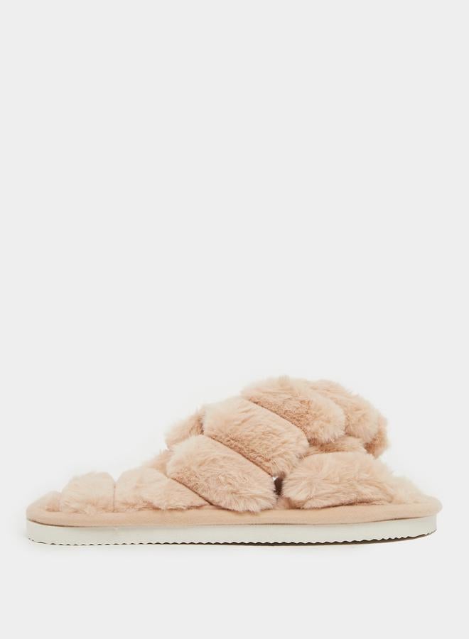 Styli Styli Textured Fluffy Bedroom Slippers  - Image 2