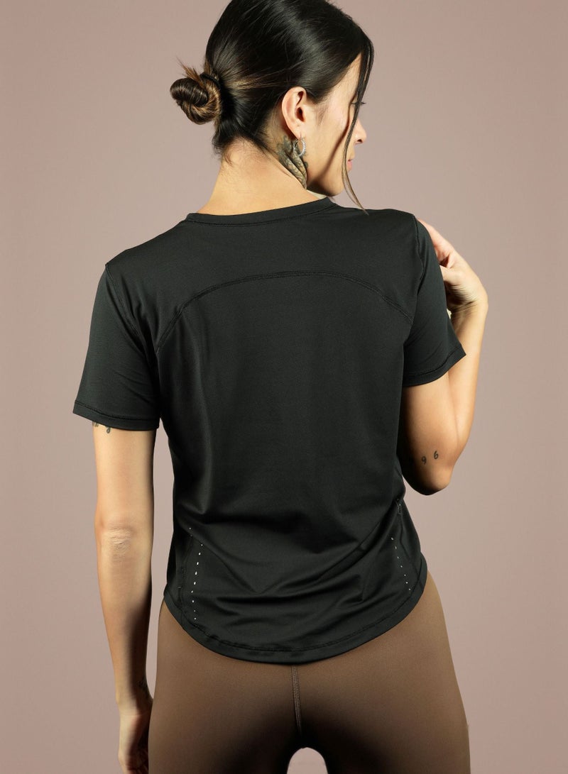 THUGFIT Whirlwind Ladies T-shirt - Black - Image 4