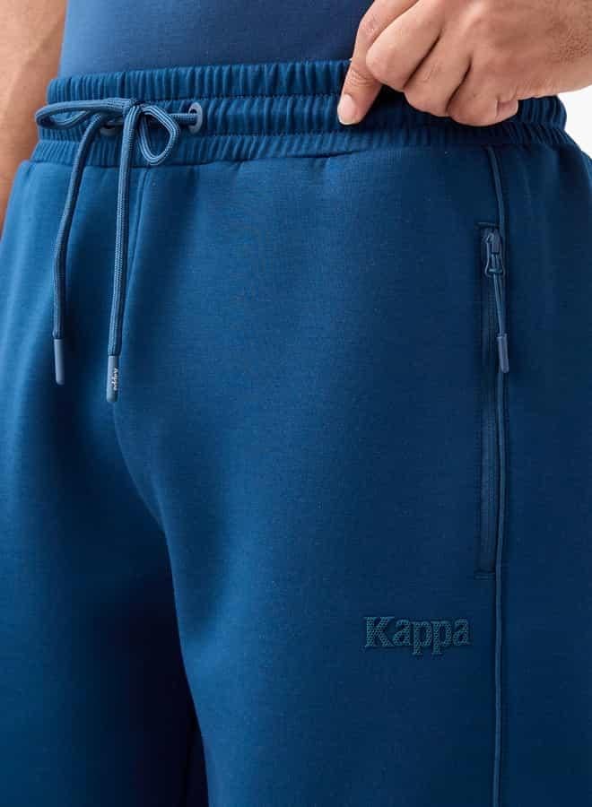 كابا شورت مزين بشعار مع إغلاق برباط وجيوب من كابا - Image 4