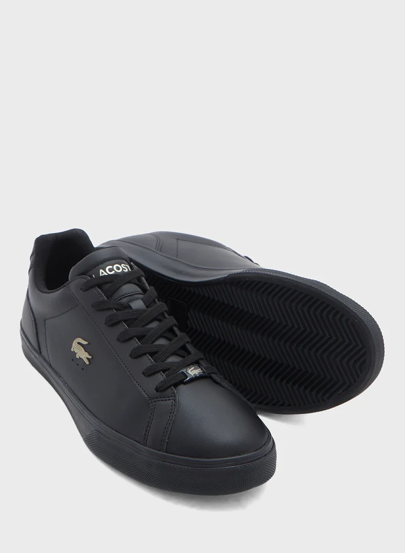 لاكوست Lace Up Low Top Sneakers