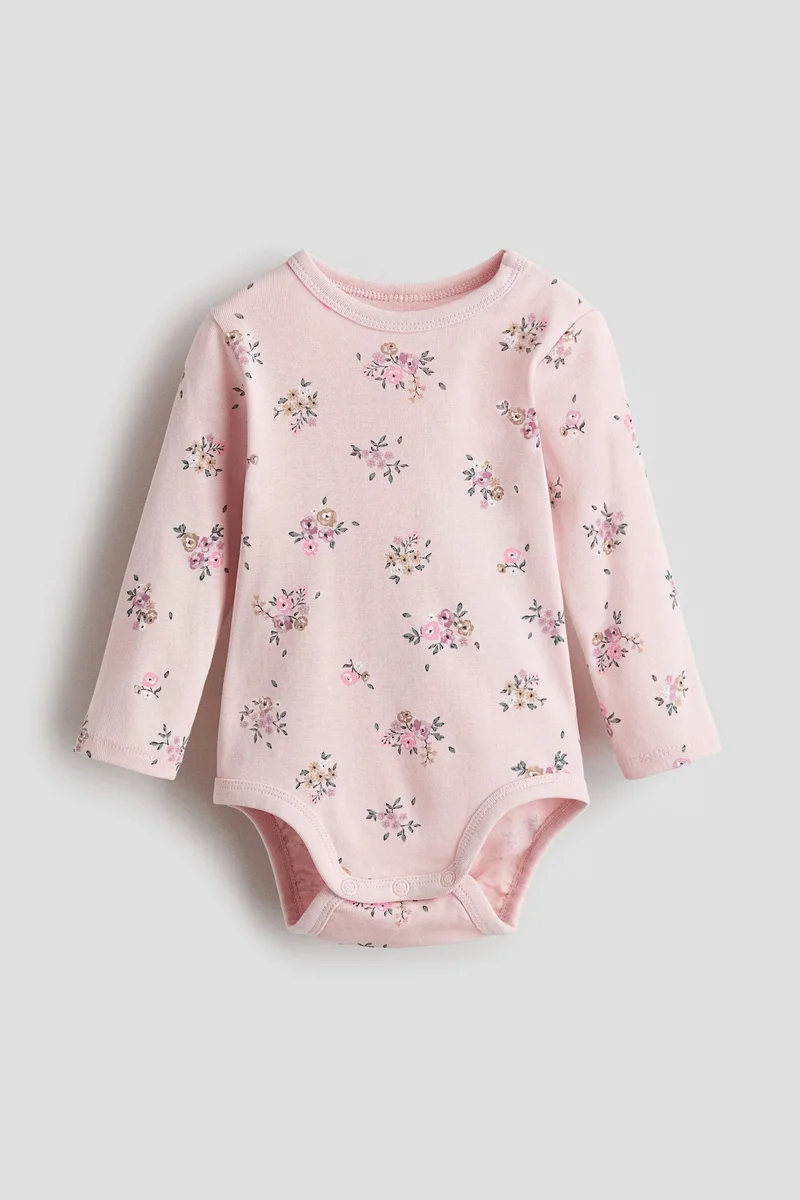 اتش اند ام بودي سوت قطنية مطبوعة