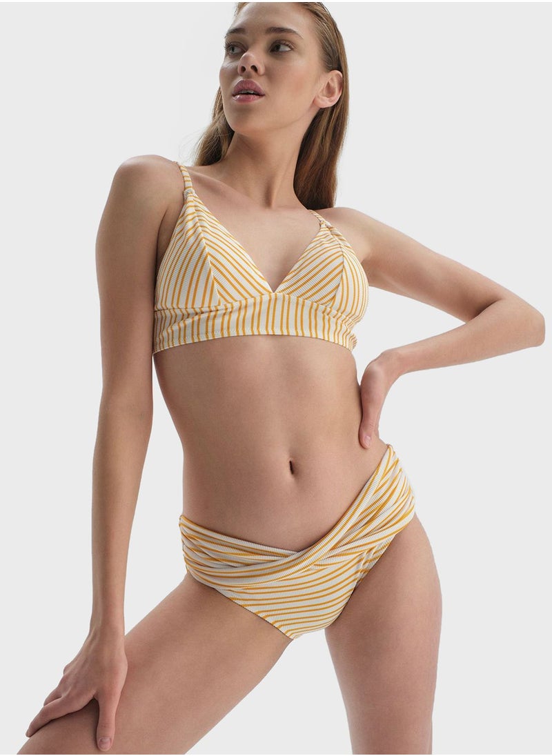 dagi - Striped Knitted Bikini Top - Image 1
