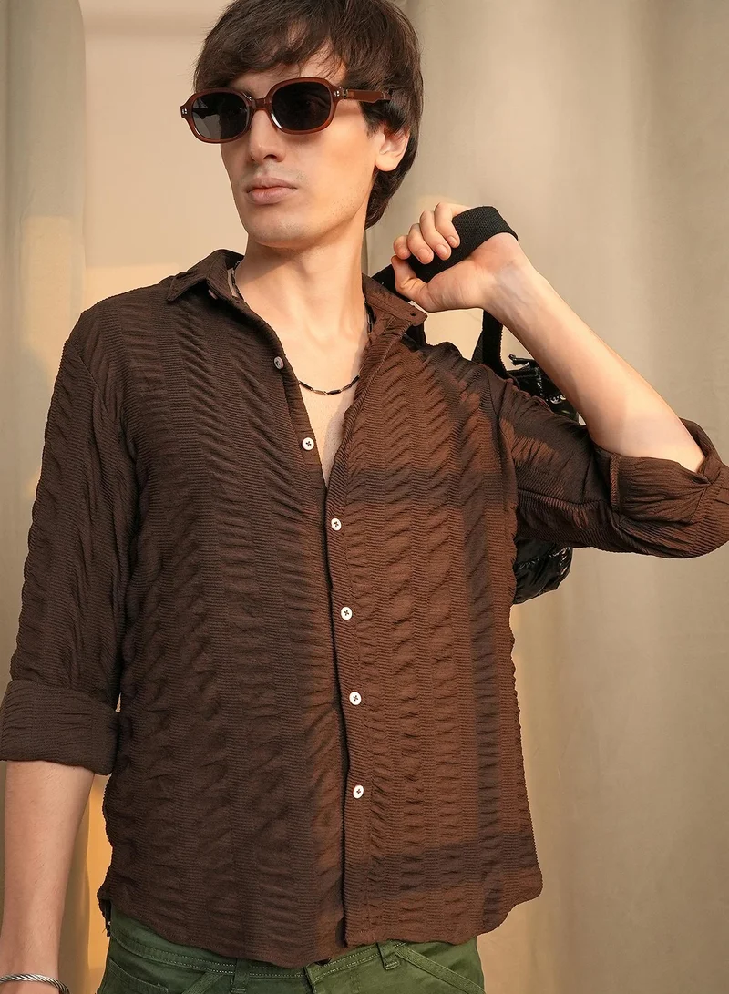 Campus Sutra Men's Chocolate Brown Chunky-Seersucker Shirt For Casual Wear | Spread Collar | Long Sleeve | Button Closure | Shirt Crafted With Comfort Fit For Everyday Wear